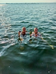 Patricia-Skerlan-_-Happy-swimmers