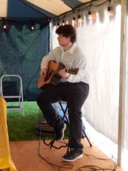 Music-on-the-main-stage